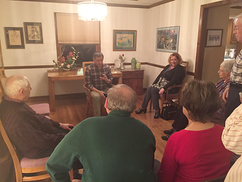 Attendees gathered in the home of Geri Fish to learn from Rabbi Mark Washofsky.