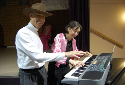 Doug Mossman and Claire Lee on keyboard